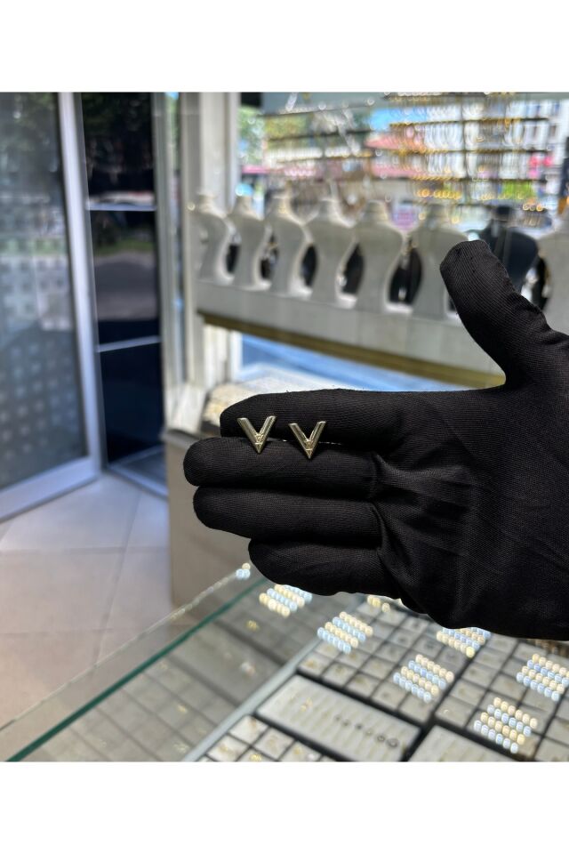14 Ayar Altın LV Küpe Altın