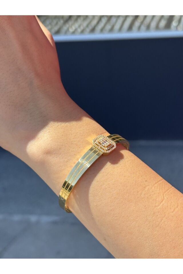 14 Ayar Altın Üç Şerit Baget Kelepçe