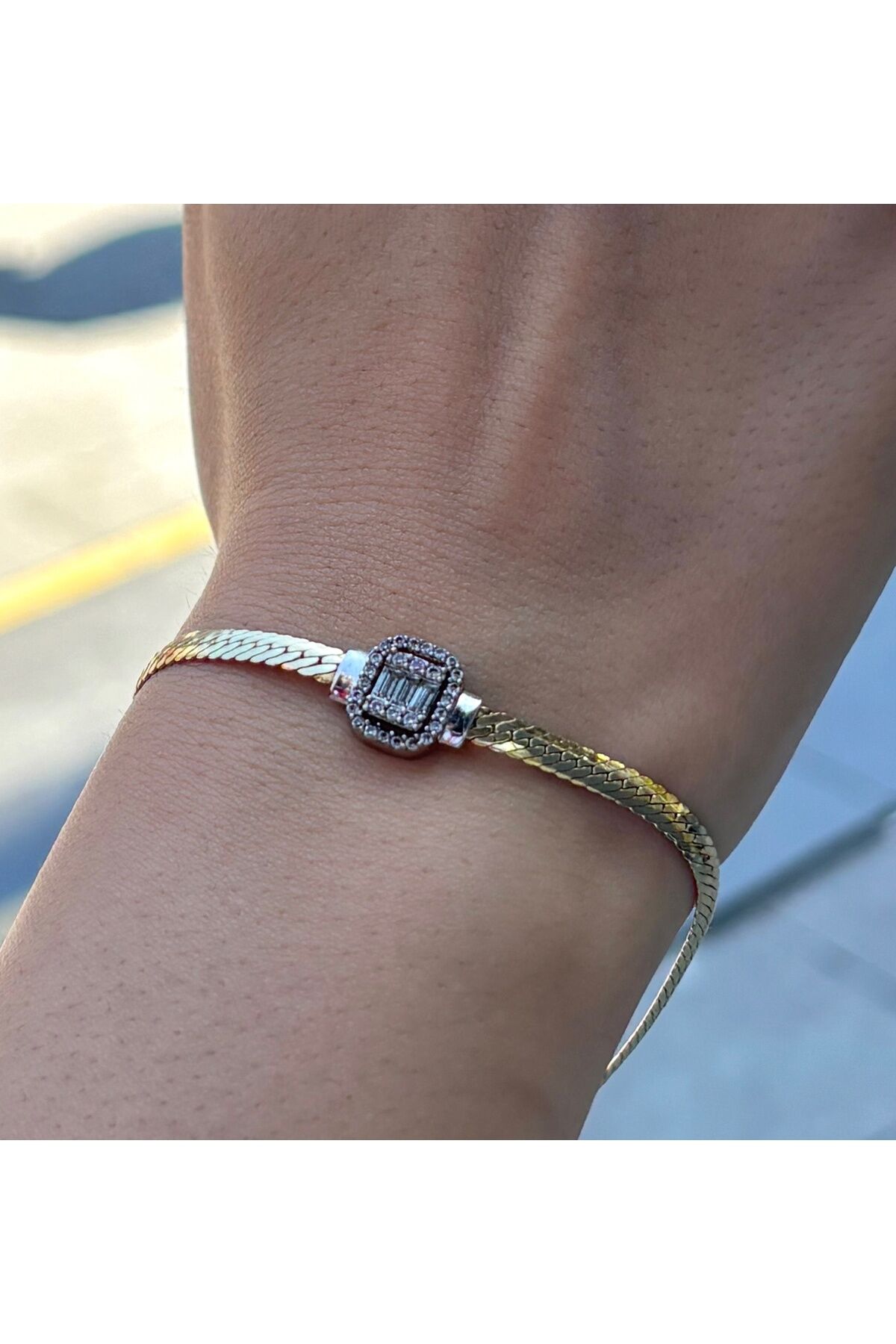 14 Ayar Altın Baget Yılansırtı Bileklik