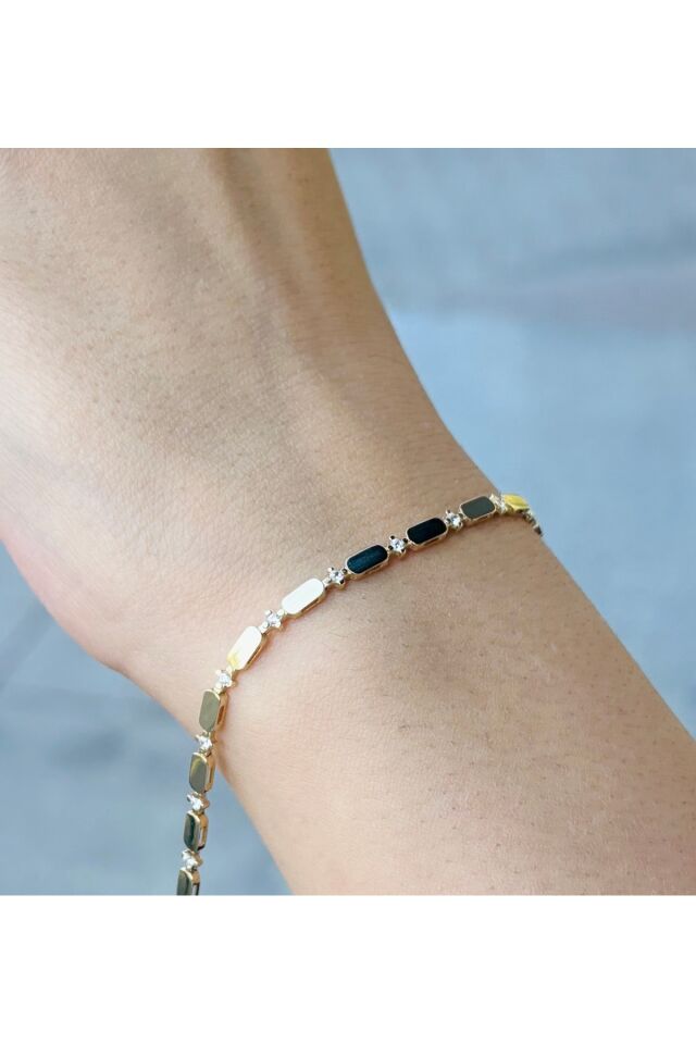 14 Ayar Altın Taşlı Pul Bileklik