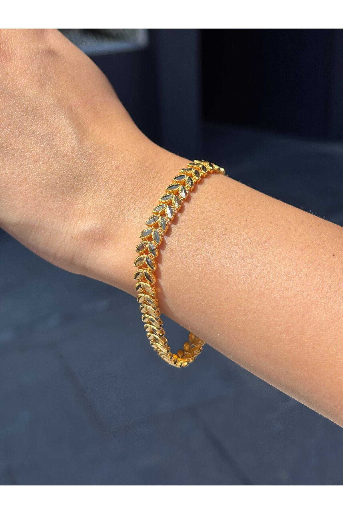 14 Ayar Altın Başak Bileklik