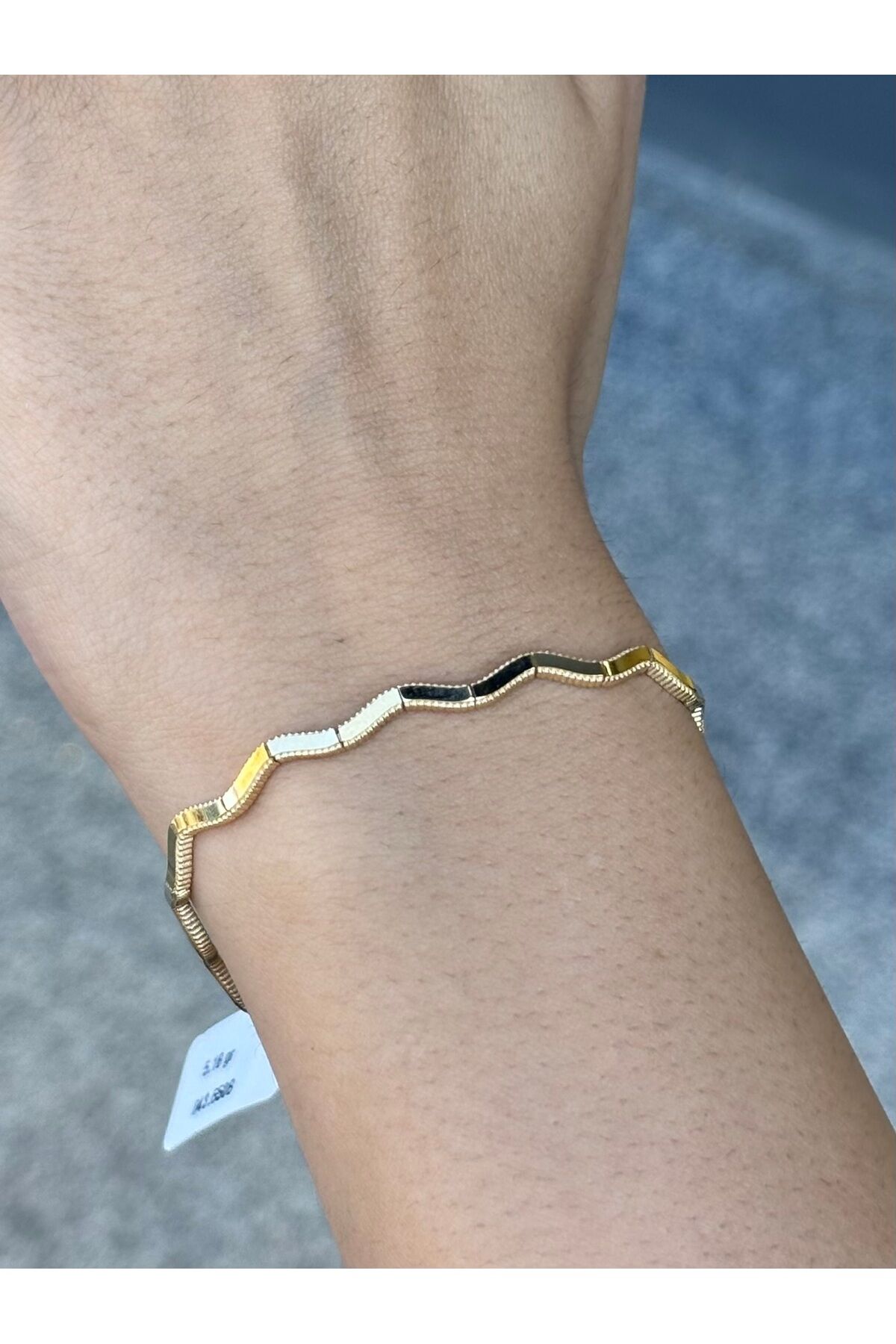 14 Ayar Altın Zikzak Ajda Bileklik