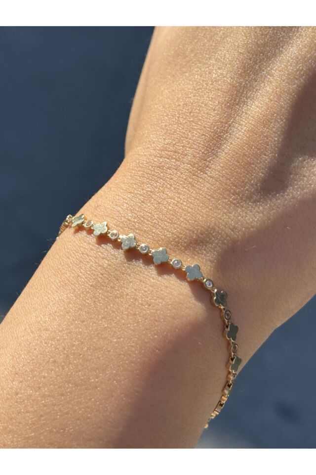 14 Ayar Altın Beyaz Taşlı Yonca Çıtır Bileklik