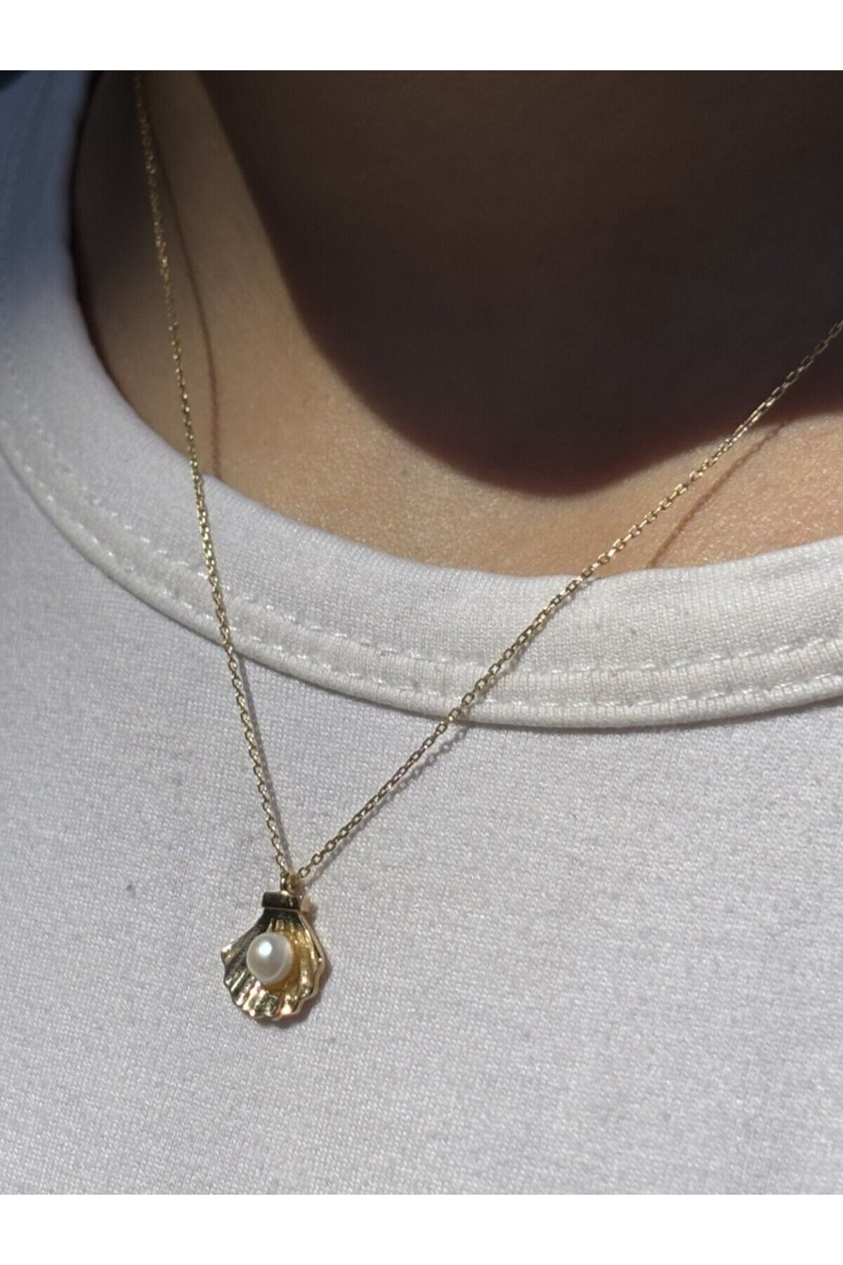 14 Ayar Altın İstiridye İncili Kolye