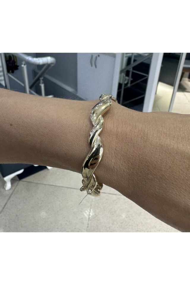 14 Ayar Altın Dalga Desen Kelepçe