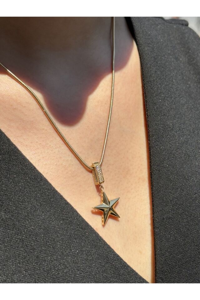 14 Ayar Altın Taşlı Yıldız Kolye Ucu Charm
