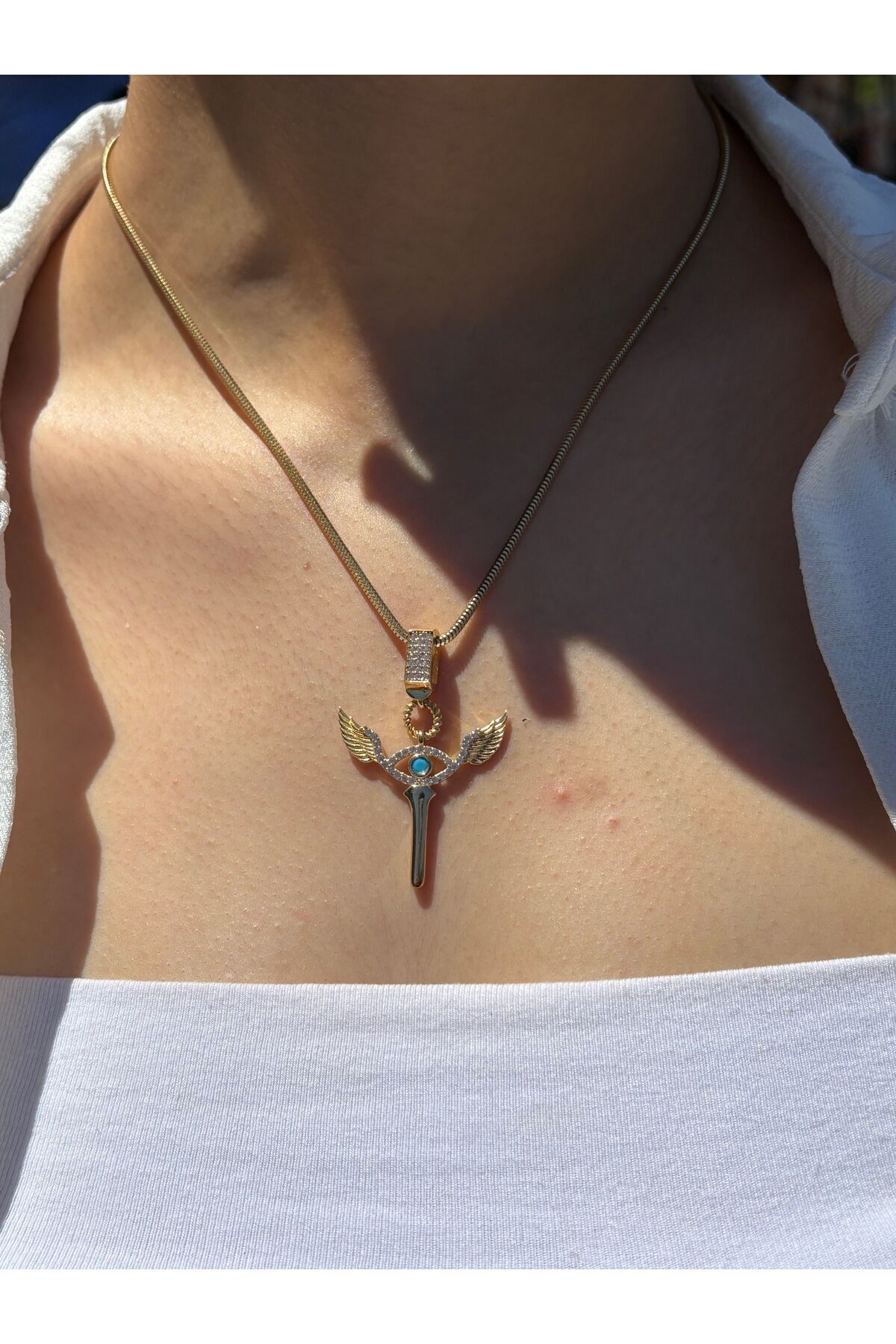 14 Ayar Altın Kanatlı Göz Kolye Ucu