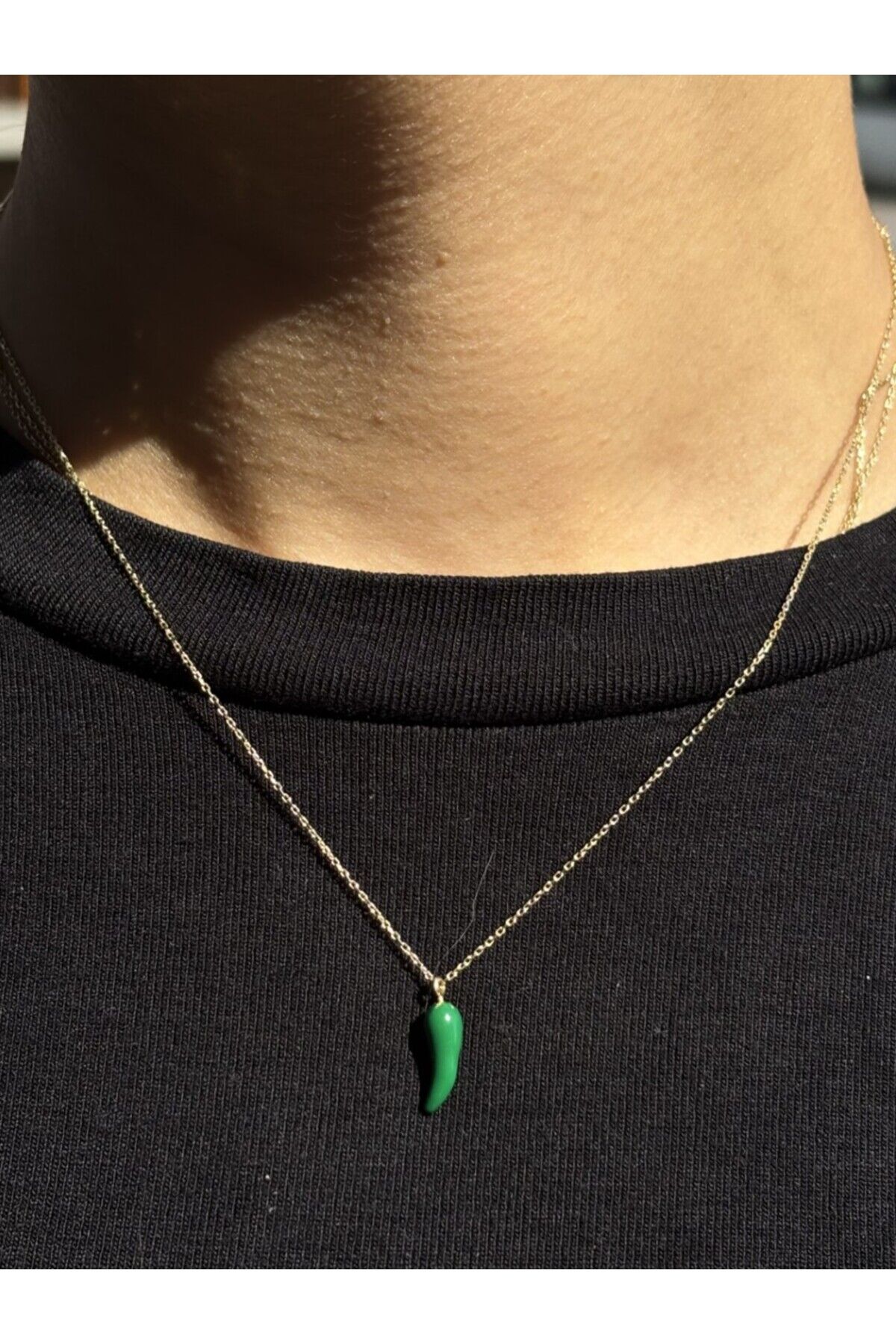 14 Ayar Altın Yeşil Biber Kolye