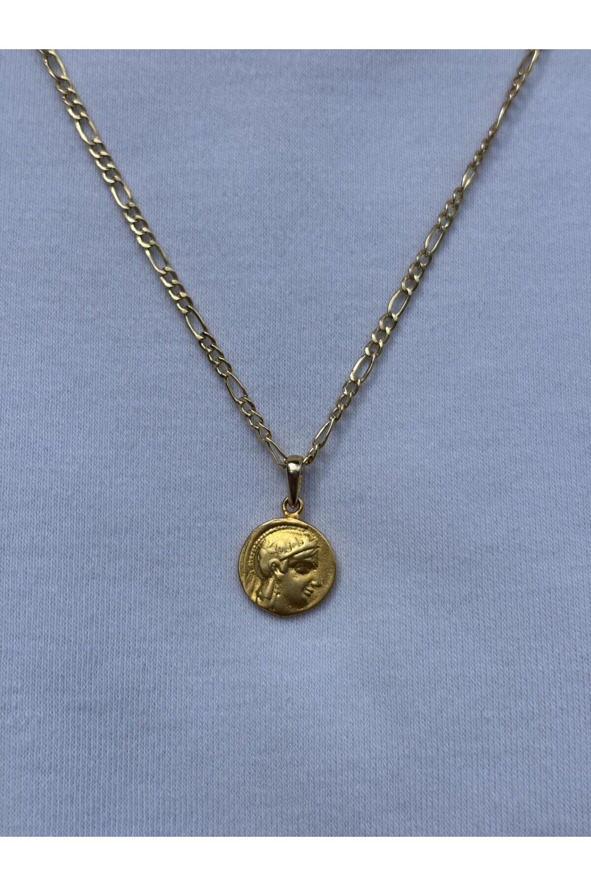 14 Ayar Altın Madalyon Kolye Ucu
