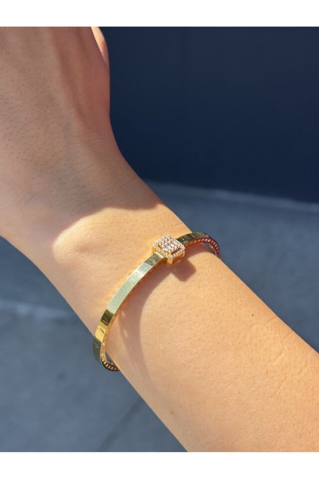 14 Ayar Altın Baget Kelepçe