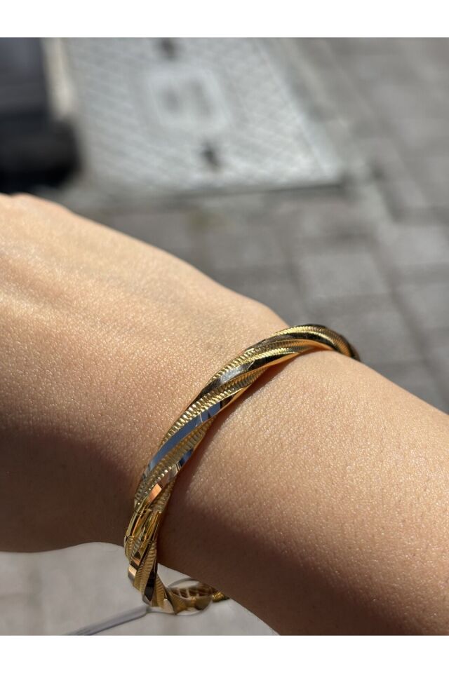 14 Ayar Altın Spiral Kelepçe