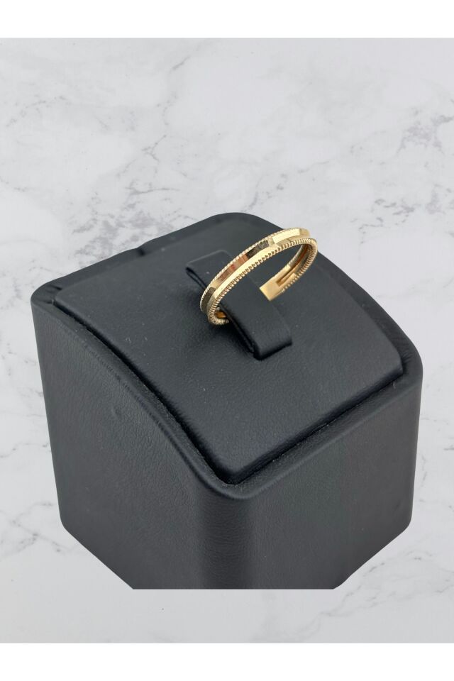 14 Ayar Altın Ajda Yüzük