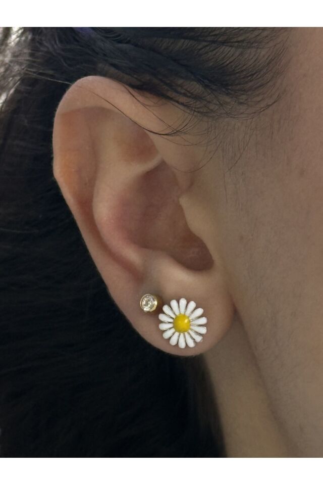 14 Ayar Altın Papatya Küpe