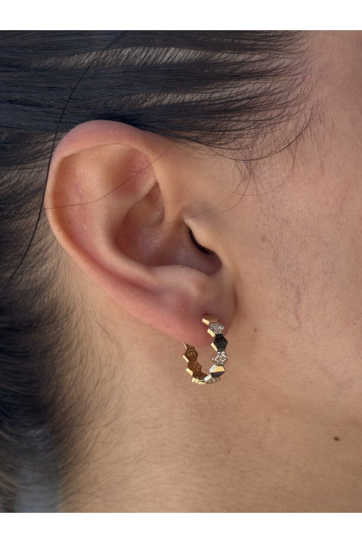 14 Ayar Altın Taşlı Petek Küpe