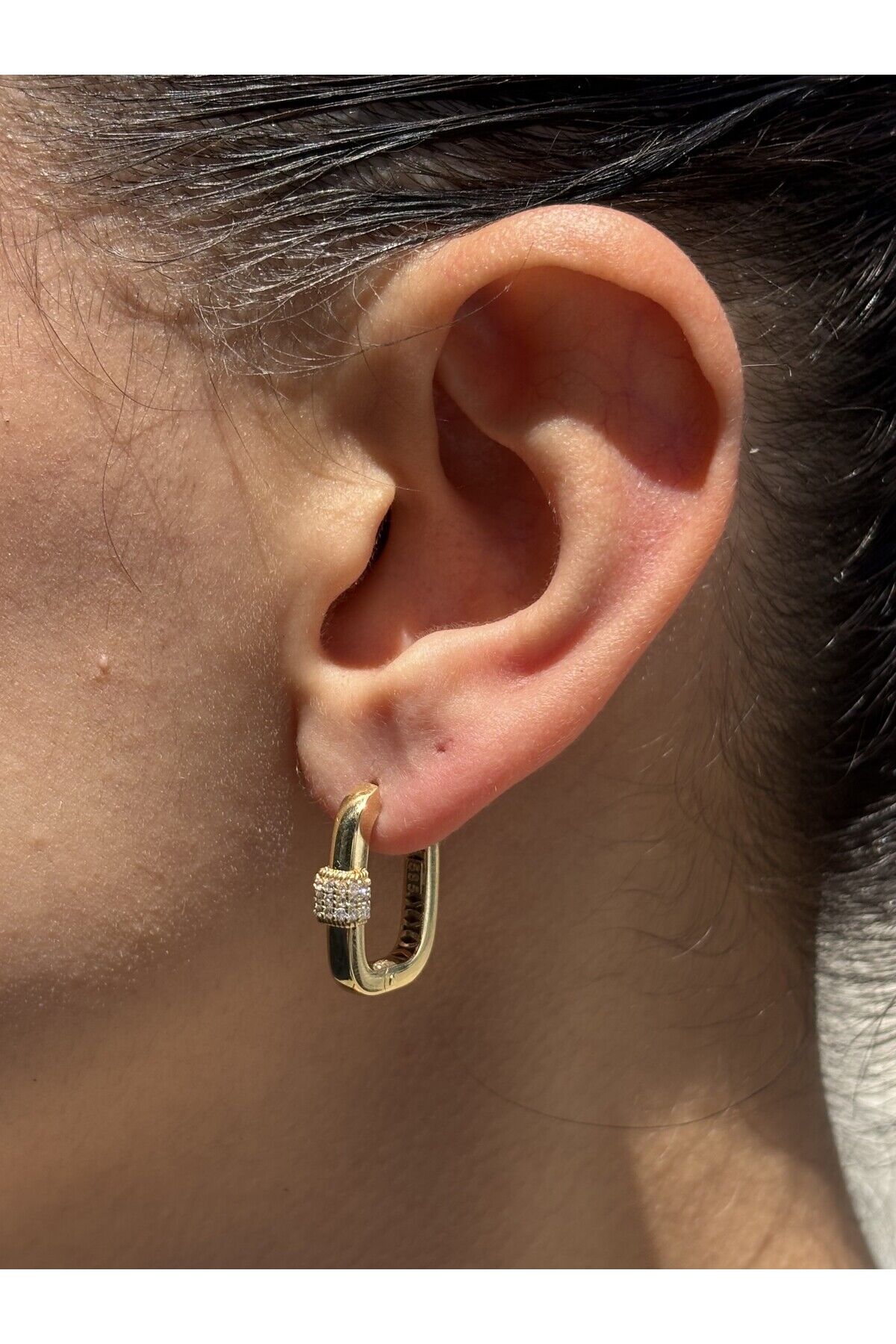 14 Ayar Altın Taşlı Ataç Venüs Küpe