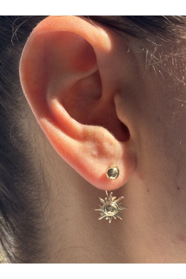 14 Ayar Altın Güneş Çengel Küpe