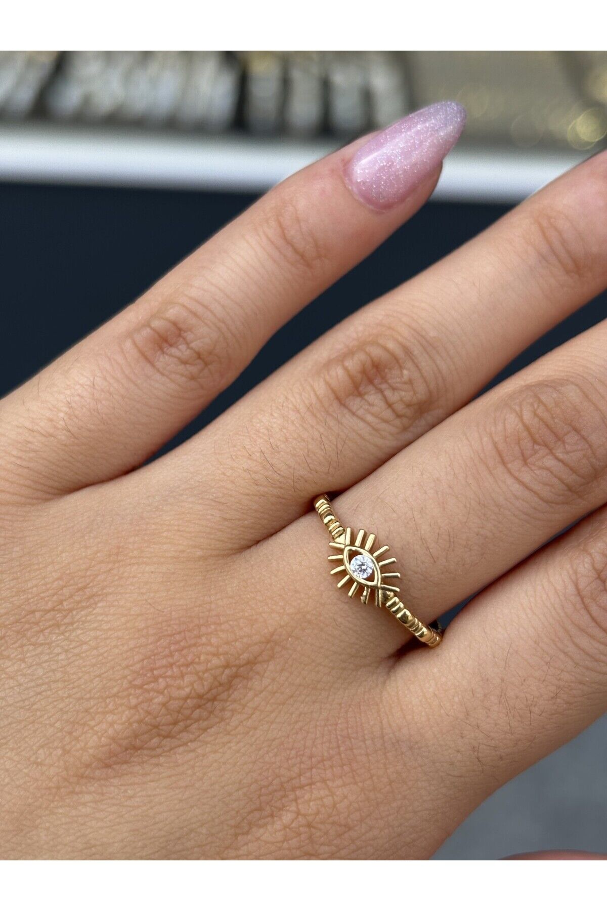 14 Ayar Altın Taşlı Göz Yüzük