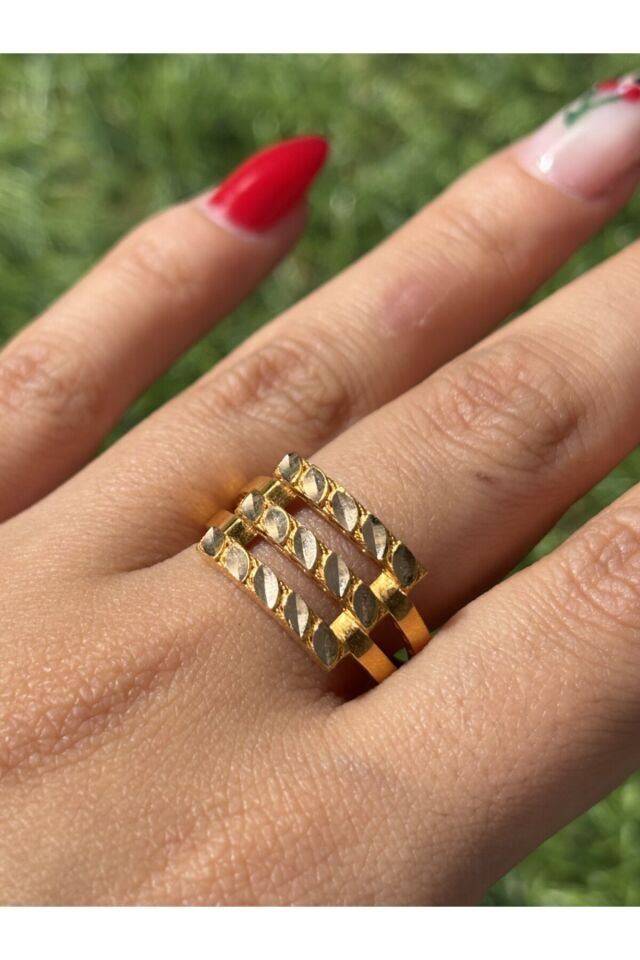 14 Ayar Altın Pullu Üçlü Kaburga Yüzük