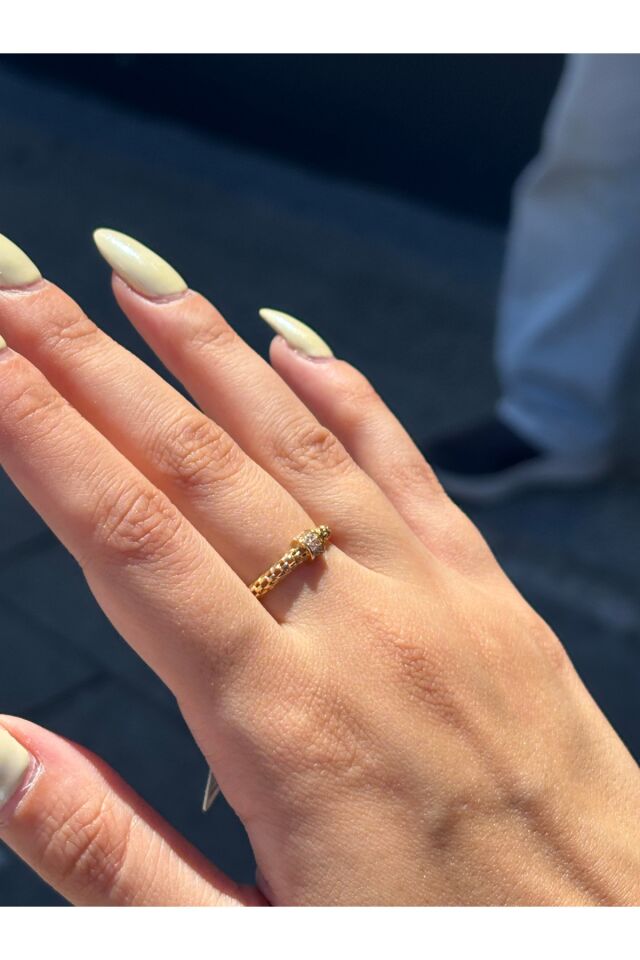 14 Ayar Altın Jesika Yüzük