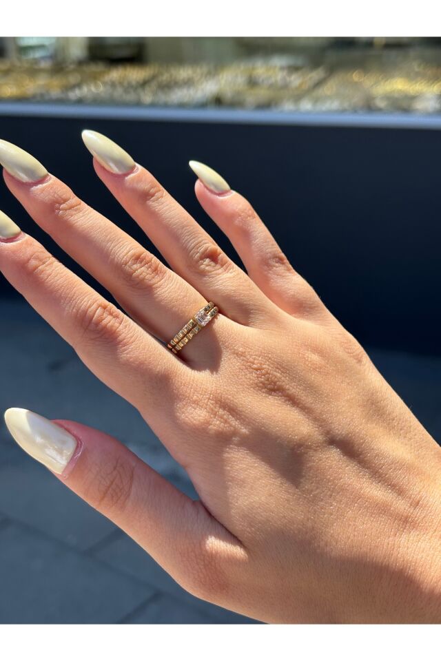 14 Ayar Altın Merdiven Baget Yüzük