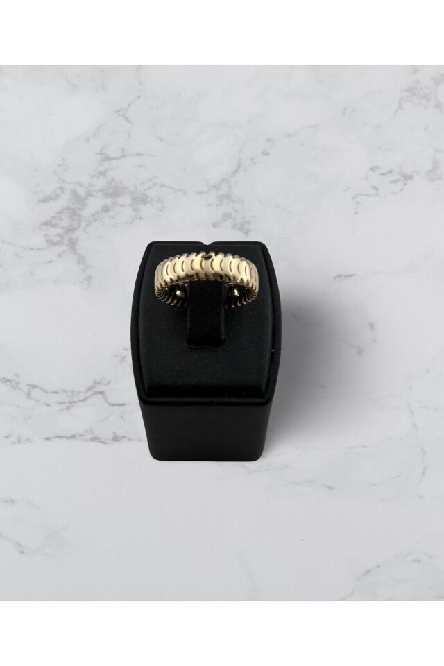 14 Ayar Altın Balık Sırtı Yüzük