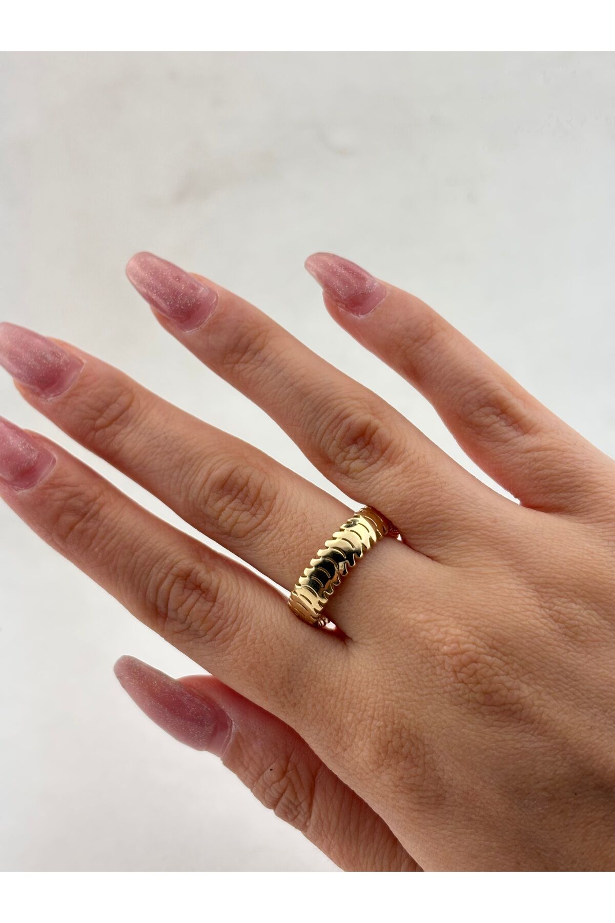 14 Ayar Altın Balık Sırtı Yüzük