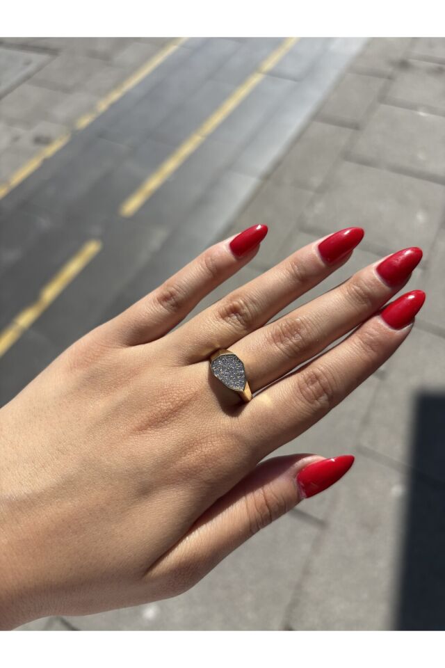 14 Ayar Altın Taşlı Gravel Yüzük