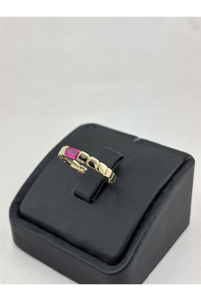 14 Ayar Altın Geçişli Ruby Yüzük