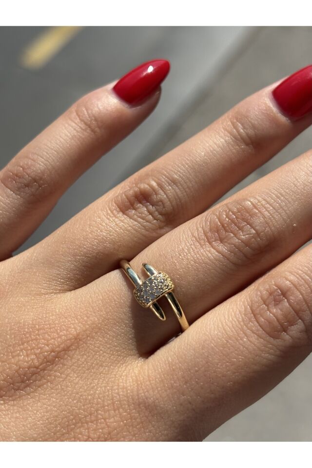 14 Ayar Altın Taşlı Segment Yüzük