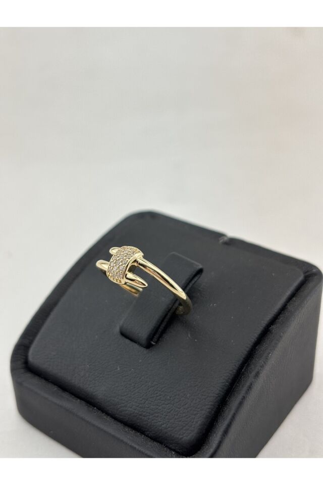 14 Ayar Altın Taşlı Segment Yüzük