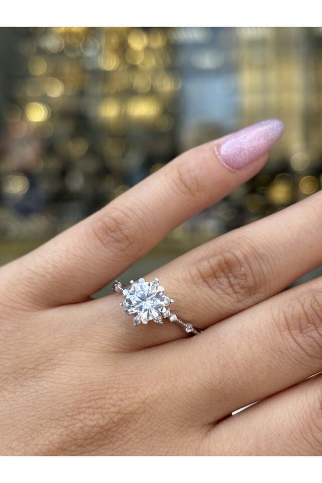 14 Ayar Altın Lotus Tek Taş Yüzük