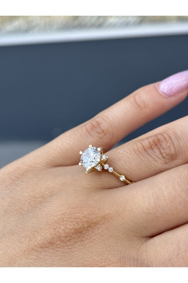 14 Ayar Altın Lotus Tek Taş Yüzük