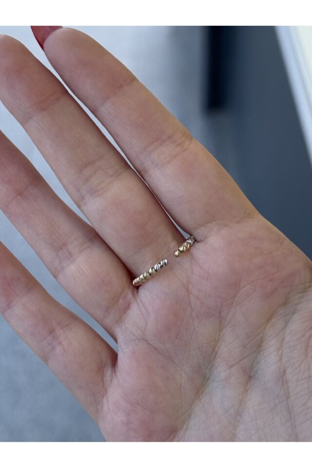 14 Ayar Altın Tek Sıra Üç Renk İtalyan Dorika Ayarlanabilir Yüzük