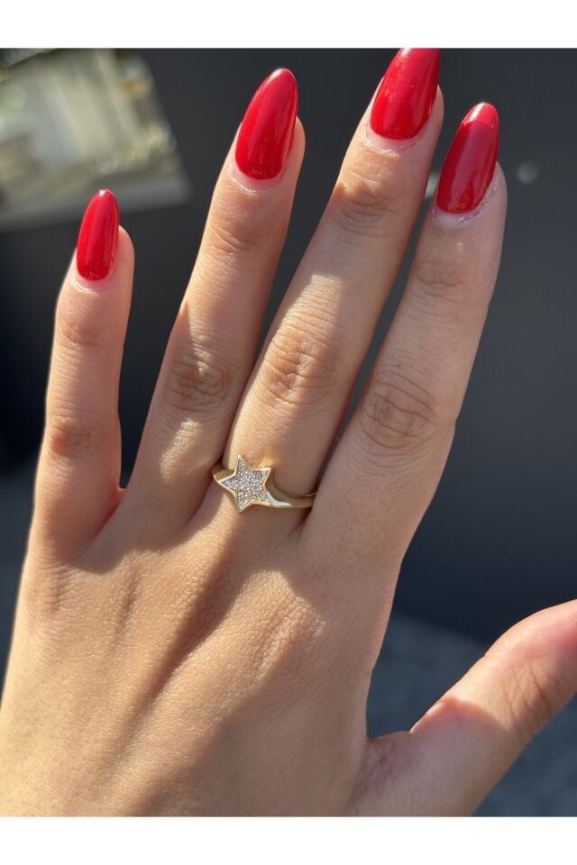 14 Ayar Altın Taşlı Yıldız Yüzük