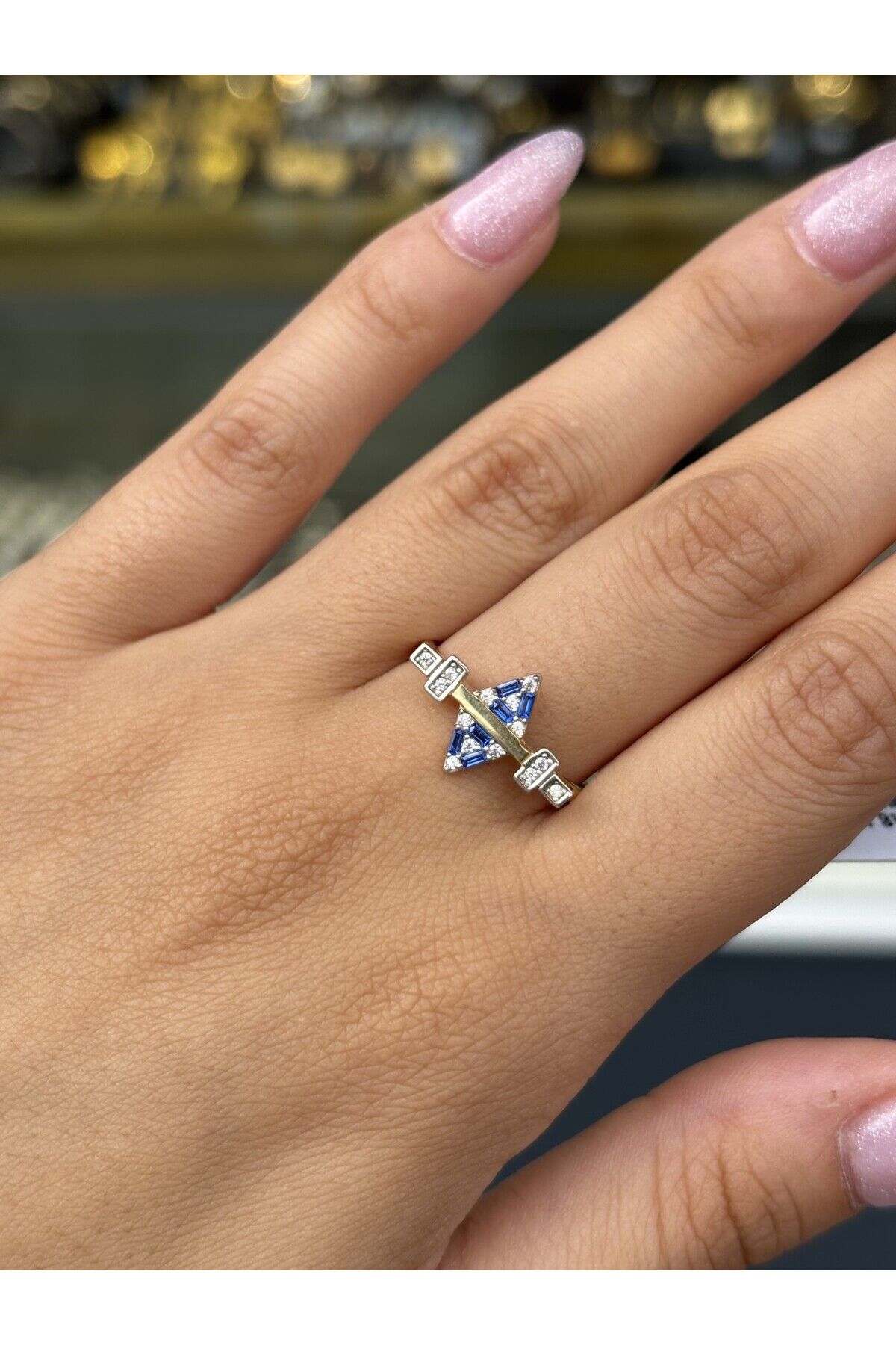 14 Ayar Altın Mavi Taşlı Prego Yüzük