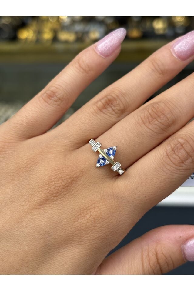 14 Ayar Altın Mavi Taşlı Prego Yüzük