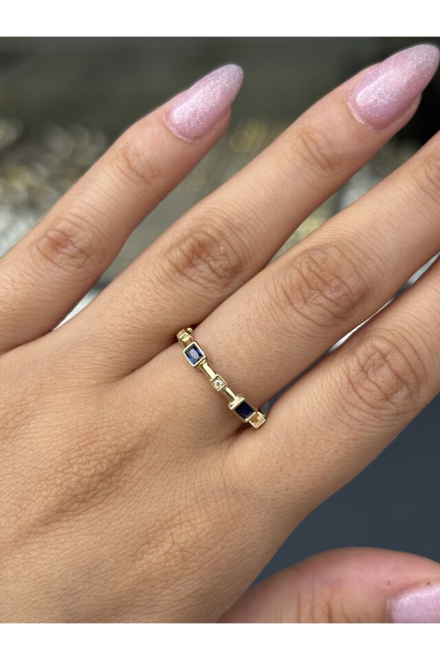 14 Ayar Altın Mavi Taşlı Trinity Yüzük