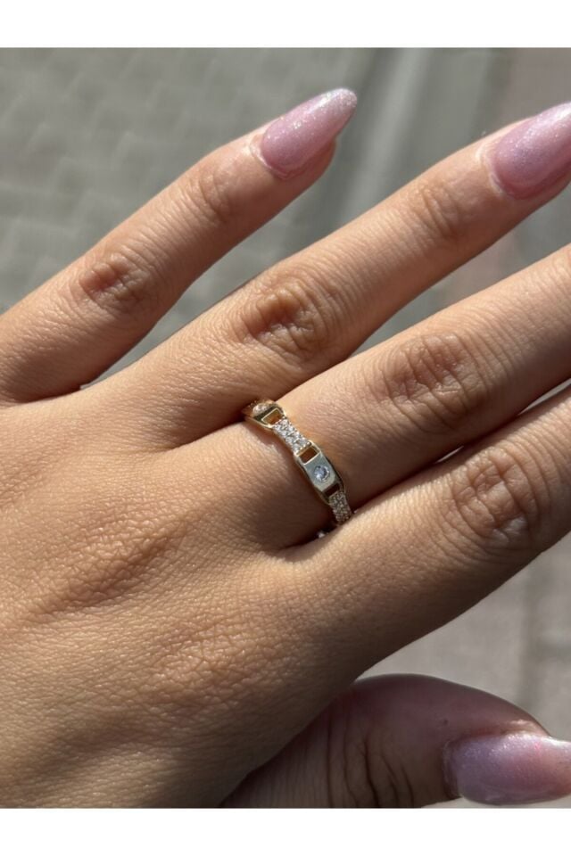 14 Ayar Altın Taşlı Zincir Yüzük