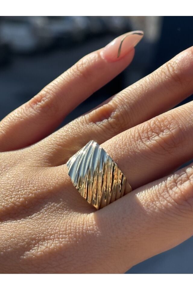 14 Ayar Altın Kalemli Yüzük