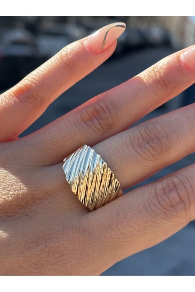 14 Ayar Altın Kalemli Yüzük