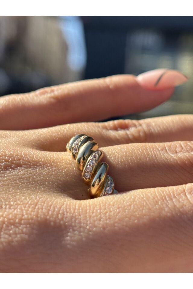 14 Ayar Altın Taşlı Burgu Yüzük