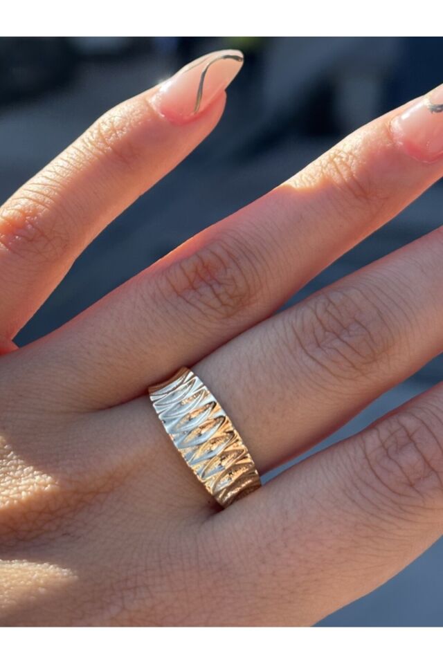 14 Ayar Altın Kalemli Yüzük