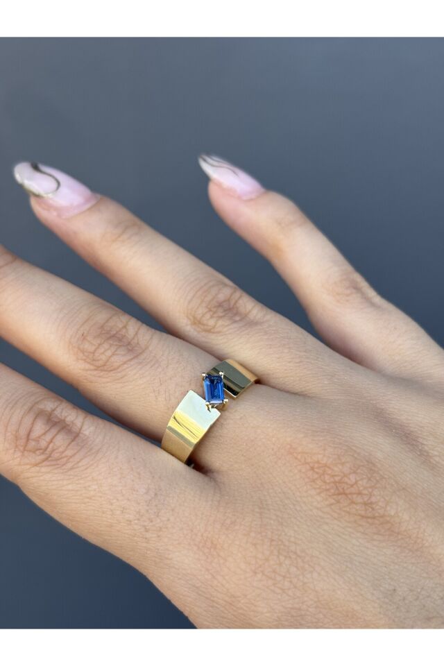 14 Ayar Altın Mavi Taşlı Baget Yüzük