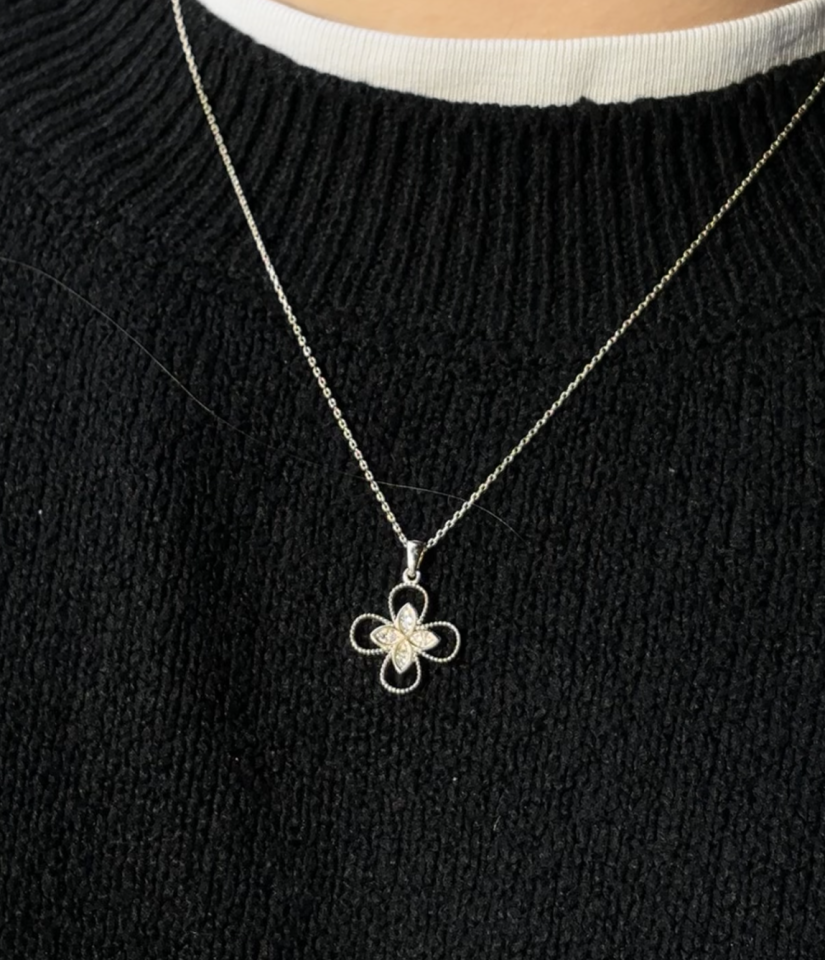 14 Ayar Altın Taşlı Yonca Şans Kolyesi