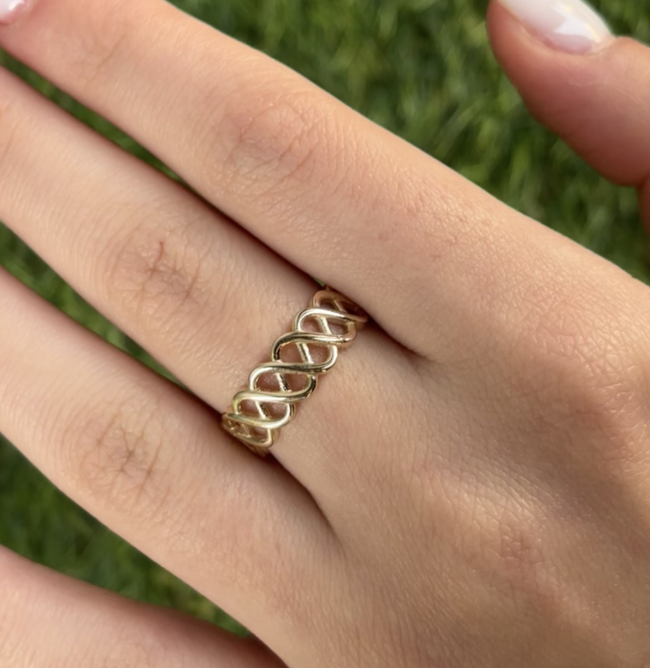 14 Ayar Altın Örgü Yüzük