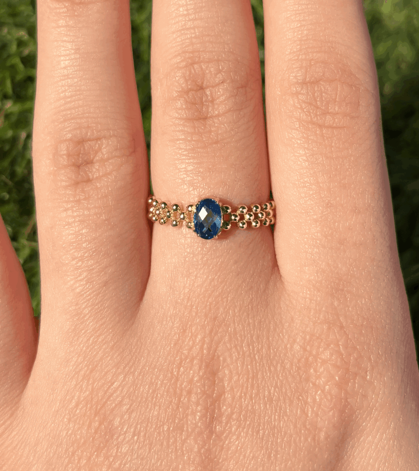 14 Ayar Altın Ortası Mavi Taşlı Polen Yüzük