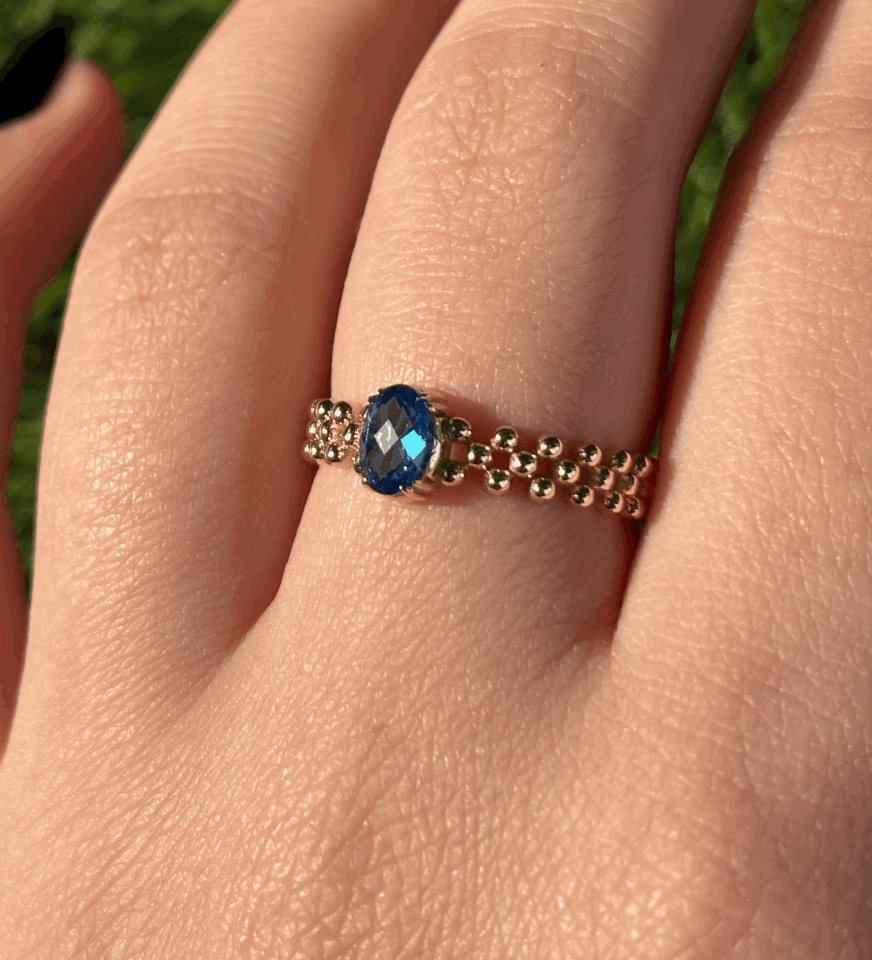 14 Ayar Altın Ortası Mavi Taşlı Polen Yüzük