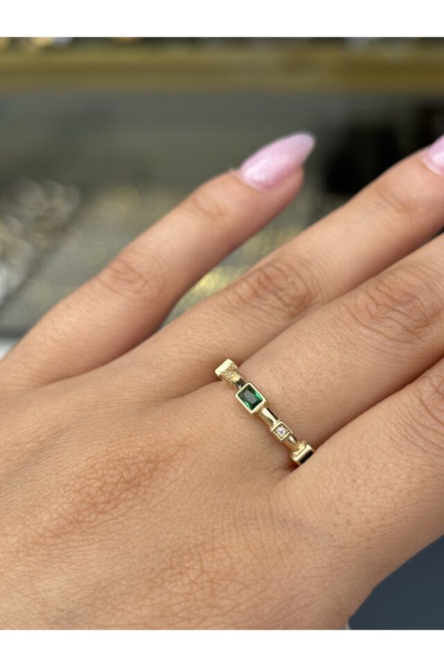 14 Ayar Altın Yeşil Taşlı Trinity Yüzük Sarı - 16