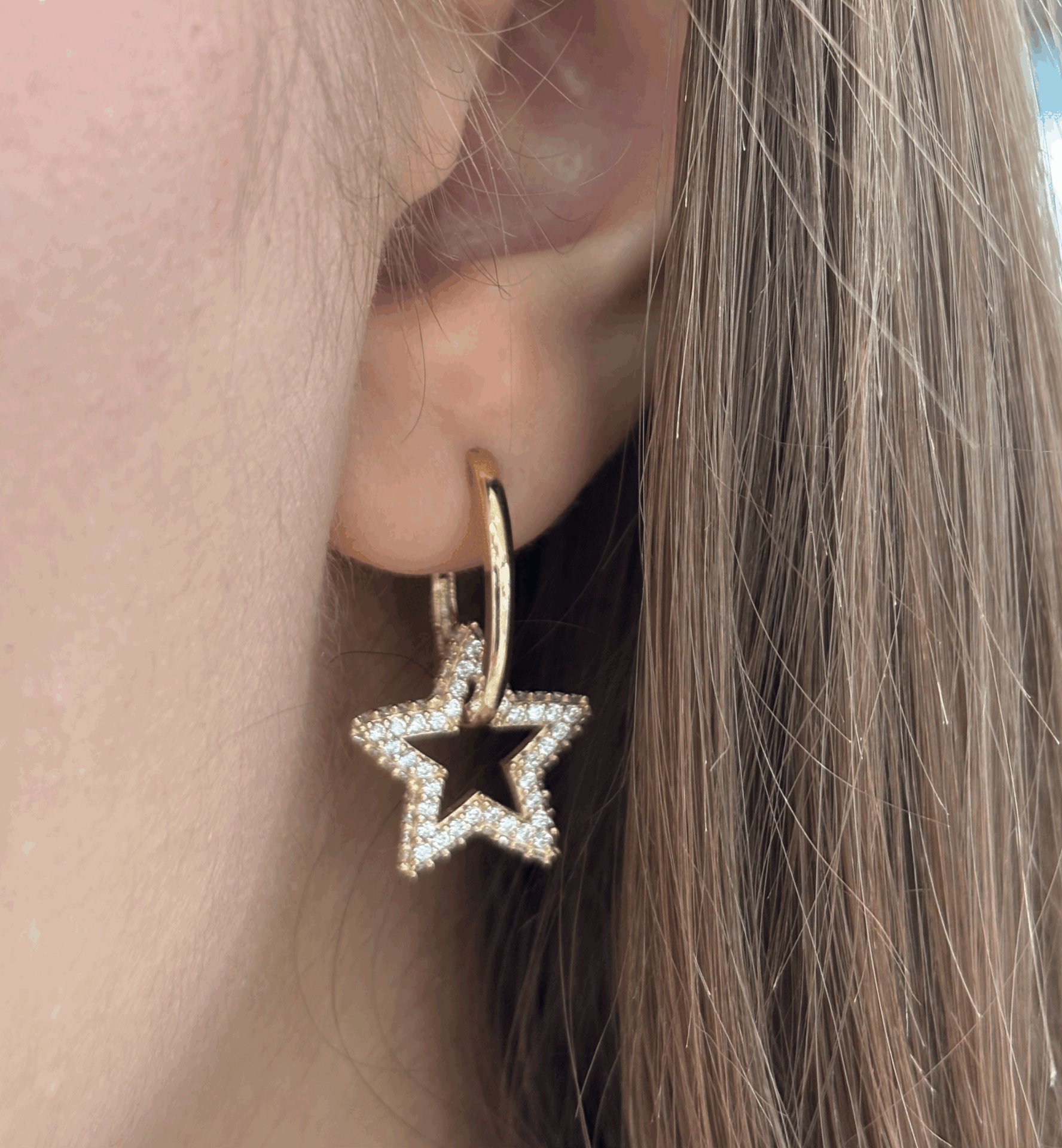 14 Ayar Altın Yıldızlı Halka Küpe