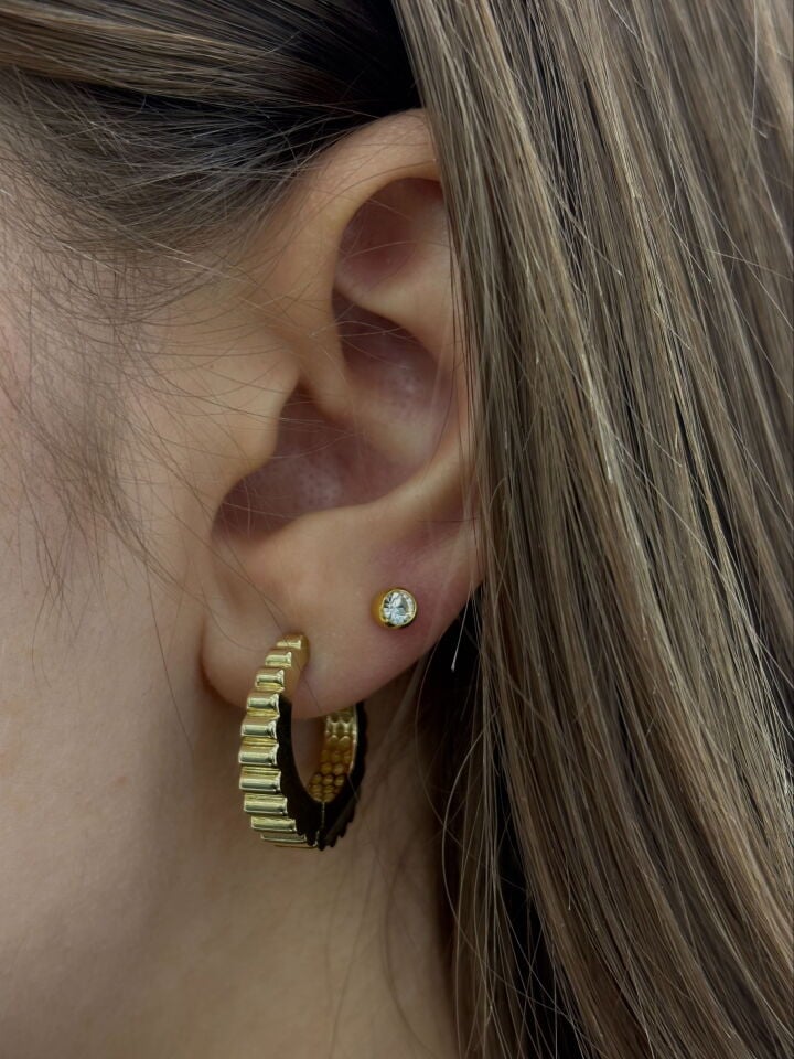 14 Ayar Altın Tırtıklı Halka Küpe